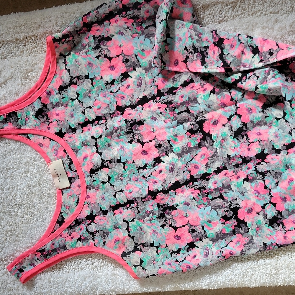 EVERLY: floral summer tank